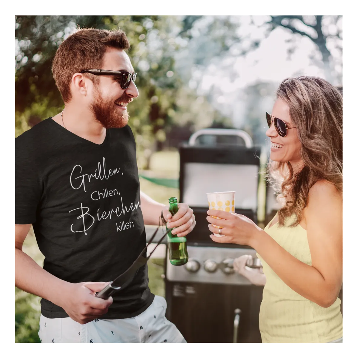 BIGTIME Grillen Grillen, Chillen, Bierchen killen T-Shirt Unisex Schwarz Front #farbe_schwarz