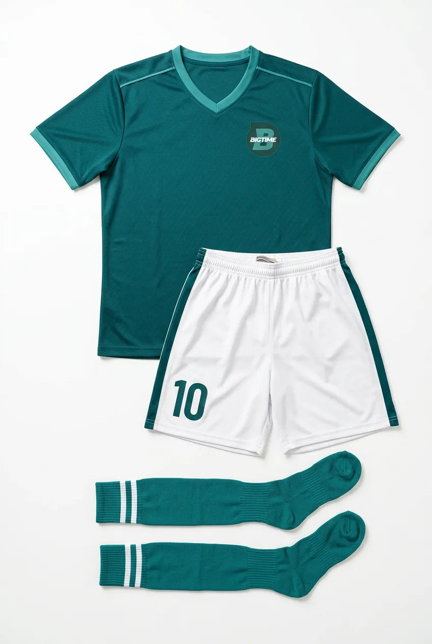Kompletter Trikotsatz mit Trikot, Hose und Stutzen – einheitliches Teamoutfit