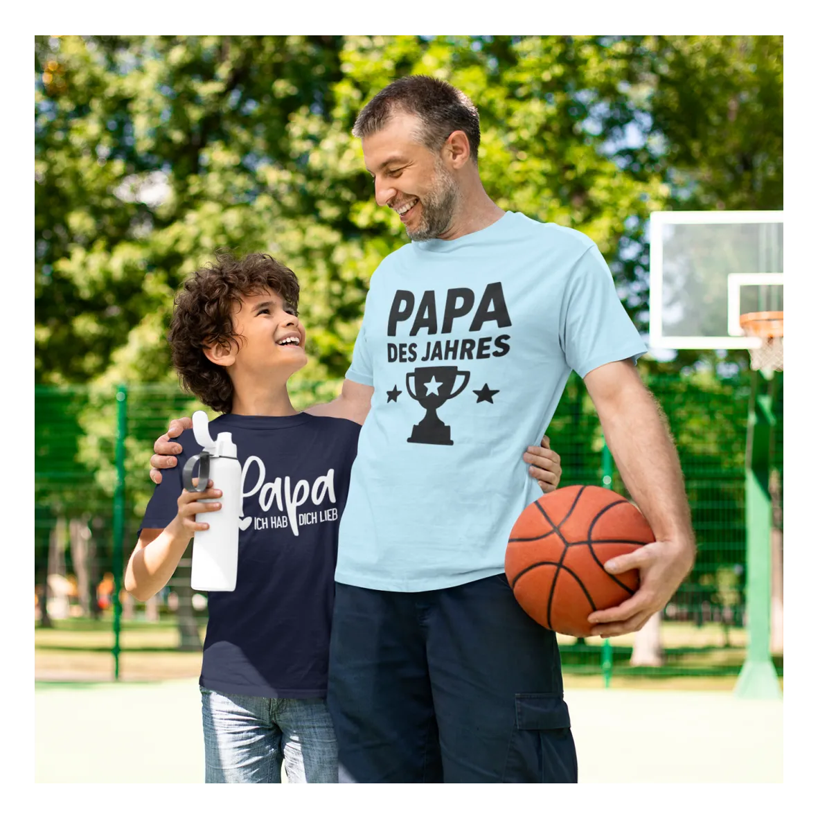 BIGTIME Vatertag Papa des Jahres T-Shirt Unisex himmelblau Front