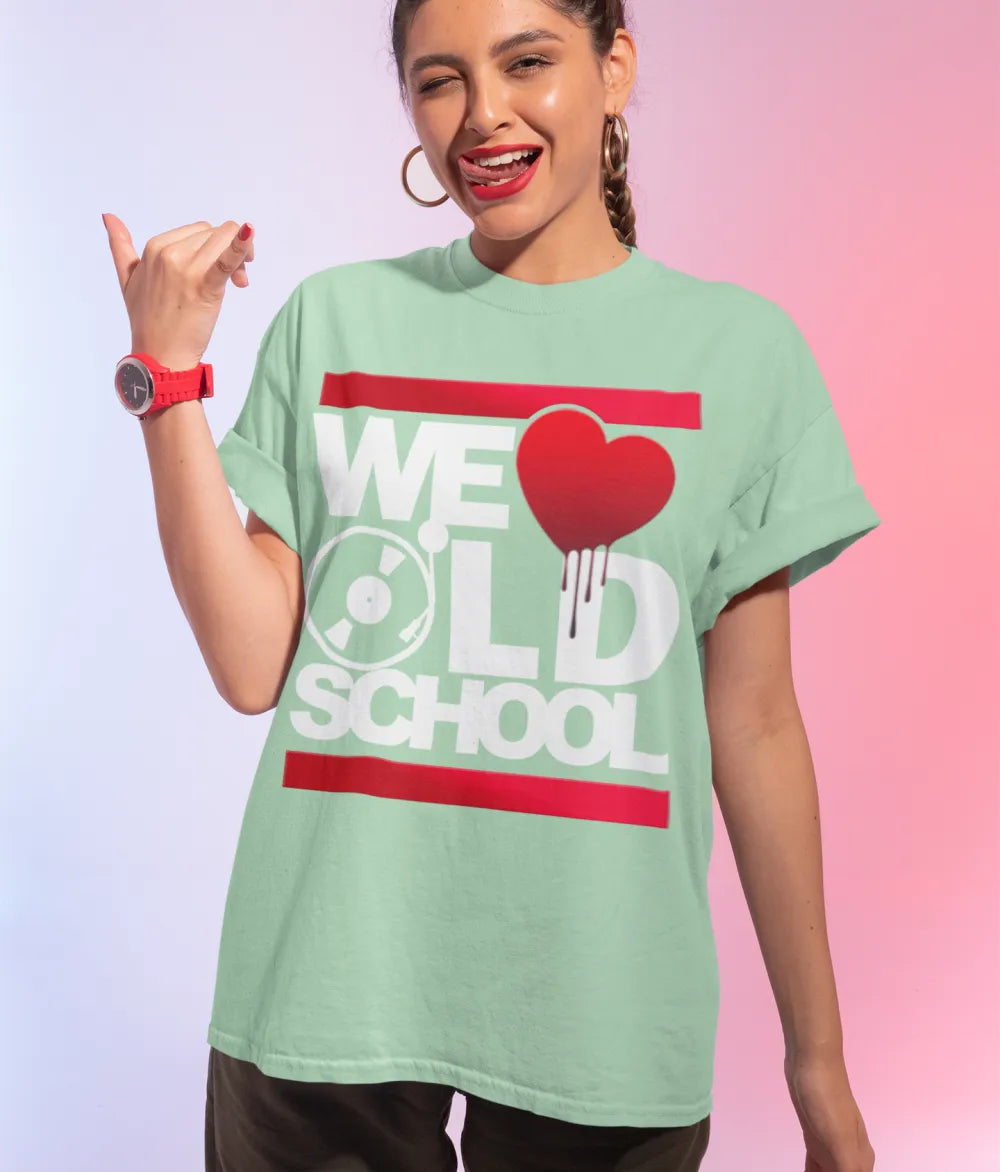 BIGTIME WE LOVE OLDSCHOOL Ladies´ Extended Shoulder Tee hellgruen Front