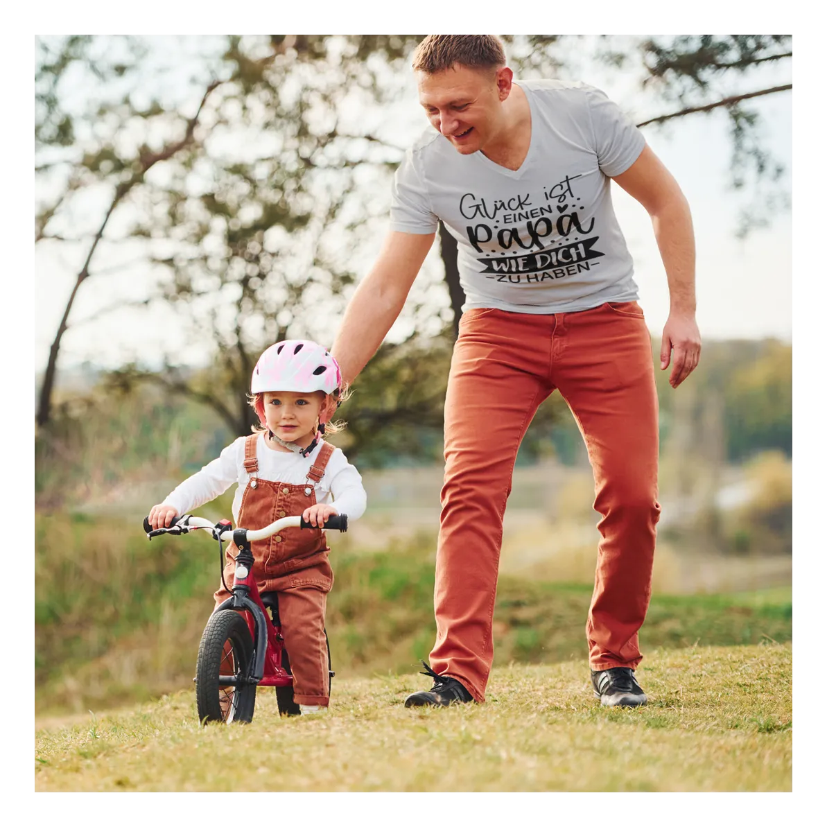 BIGTIME Vatertag Glück ist... T-Shirt Unisex Hellgrau Front #farbe_hellgrau