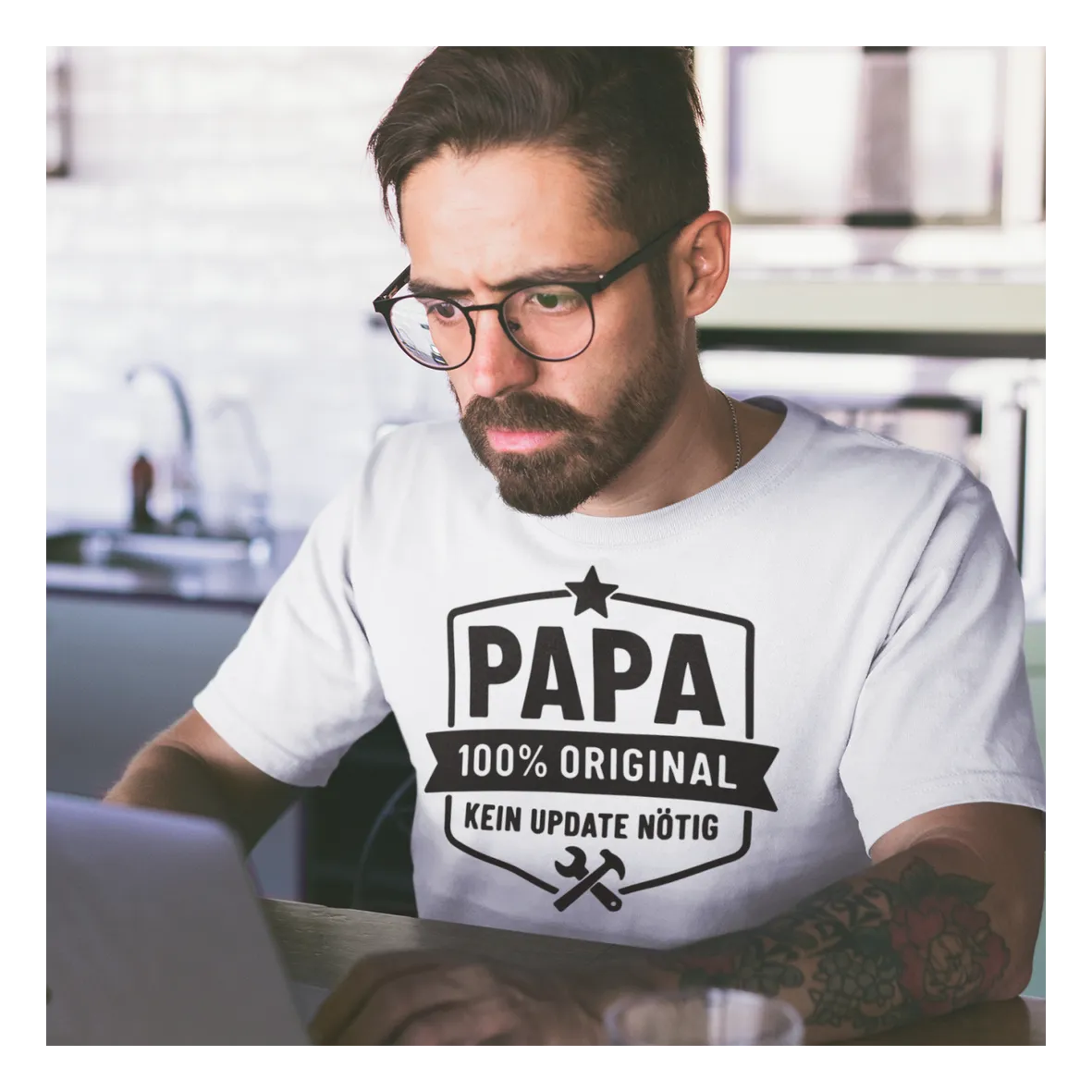 BIGTIME Vatertag Papa 100% Original T-Shirt Unisex Weiß Front #farbe_weiss